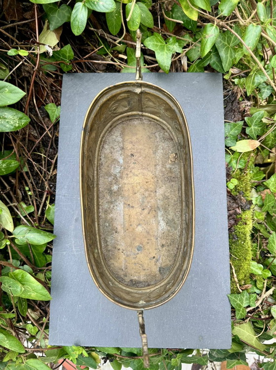 Grand cache pots en laiton Art Déco – Brass, Vintage (photo 6 of 10)