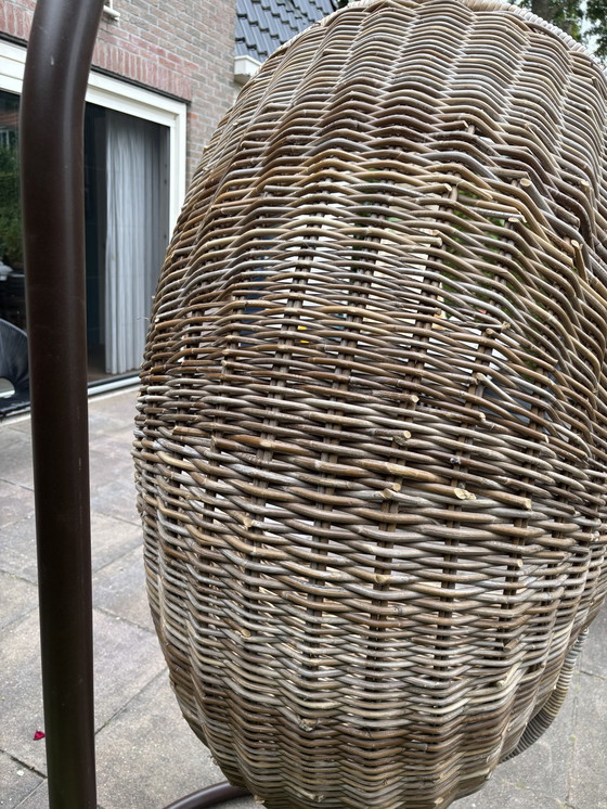 Image 1 of Hangstoel rotan riet met stalen frame