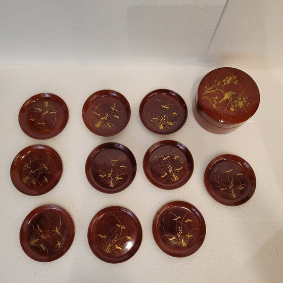 Image 1 of (10) Piatti con scatola, lacca urushi-e, periodo Showa, XX secolo - Giappone