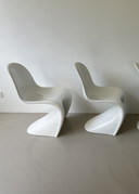 Vitra Panton Chair Classic, 2 pieces glossy white