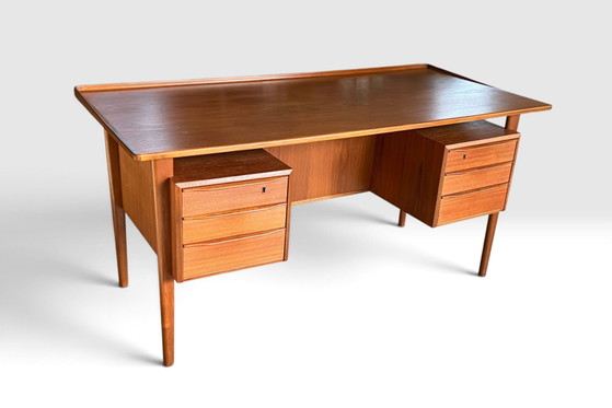 Peter Løvig Desktop in teak for Hedensted Møbelfabrik – Wood (photo 9 of 14)