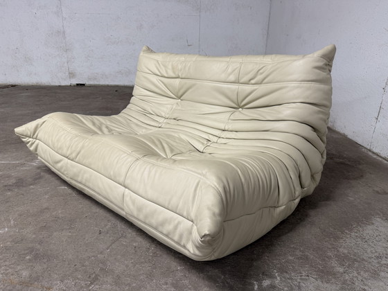 Image 1 of Divano a 2 posti e a 3 posti Ligne Roset Togo 100% autentico in pelle beige.