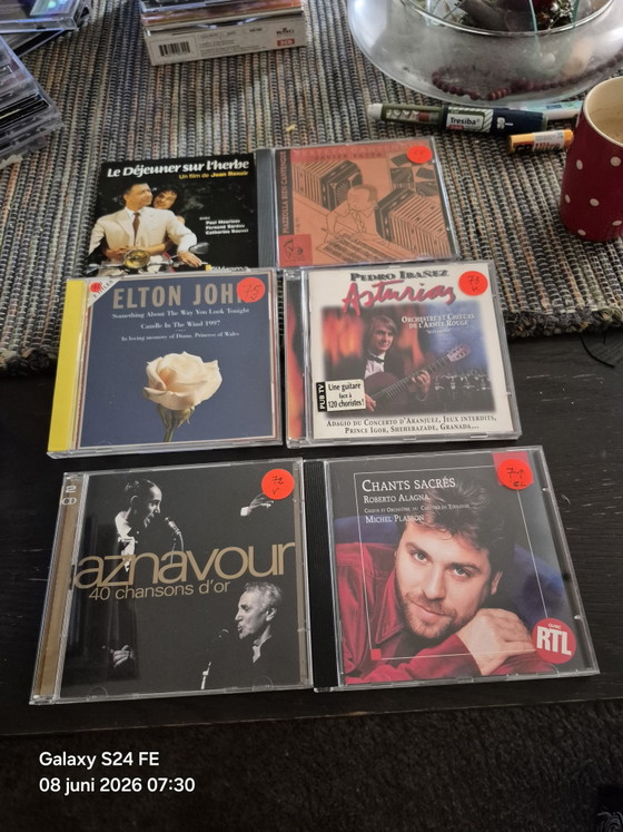 Image 1 of CDs vinyl cassettes