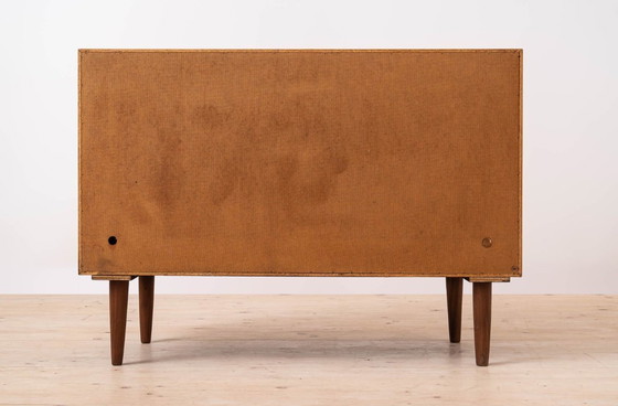 Image 1 of Par de armarios de estilo moderno de mediados de siglo, diseñados por H. W. Klein para Bramin, Dinamarca, década de 1960.