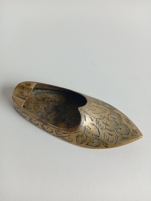 Vintage shoe-shaped ashtray, brass, India, Mid Century, free shipping