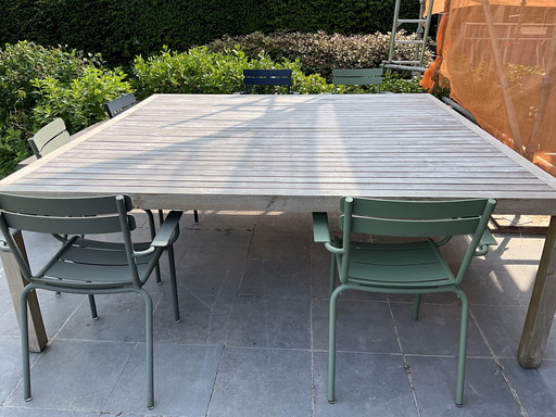 Luxery teak outdoor table square XL by &Moss Luxury outdoor design