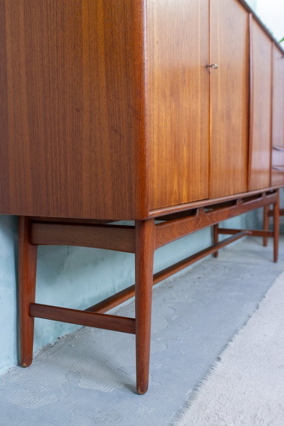 Image 1 of Vintage teakhouten dressoir Svend Aage Madsen Deense jaren 60