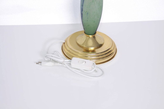 Image 1 of Tafellamp glazen kap opaal glas kunststeen messing 46cm 80s vintage