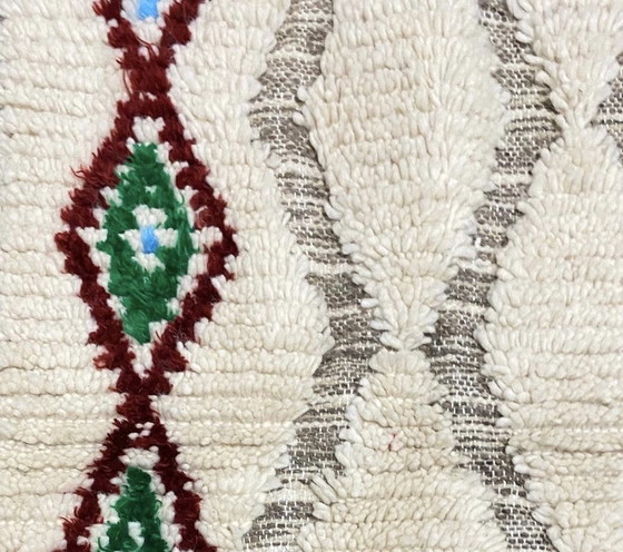 Image 1 of Authentiek Handgemaakt Berber Tapijt uit het Atlasgebergte – 100% Wol – 150 x 100 cm