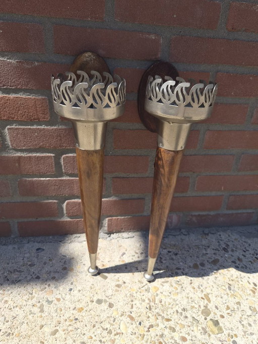 Hermosos candelabros de castillo antiguo