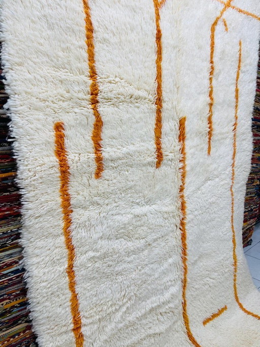 Berberteppich aus Naturwolle, 250 cm x 150 cm