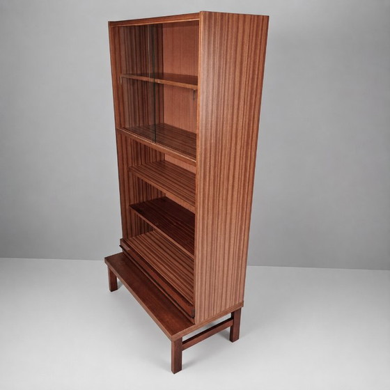 Image 1 of Vintage display case, 1970s