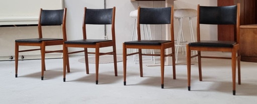 Sillas de mediados de siglo