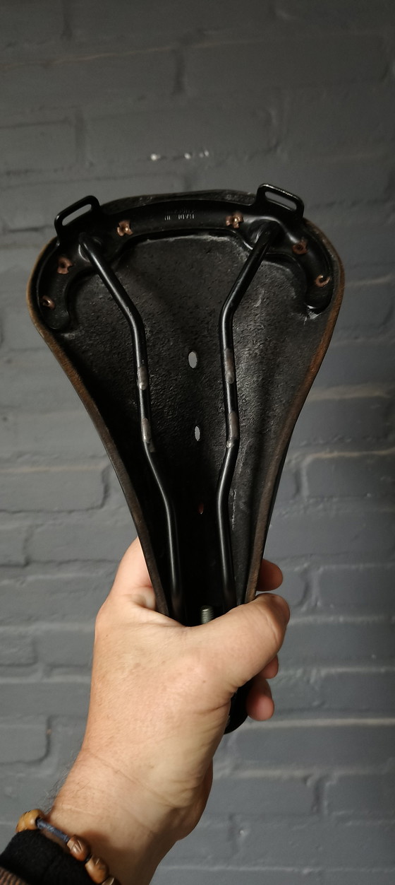 Image 1 of Sella da corsa antica in pelle vintage Brooks B17