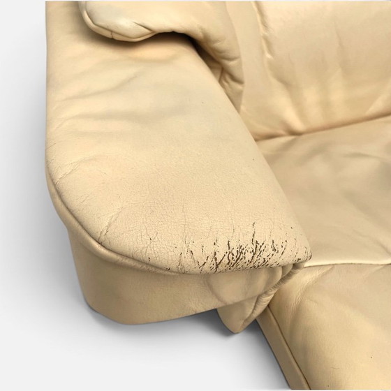 Dos sillones reclinables giratorios estilo Stressless de Ekornes – Wood (photo 9 of 10)