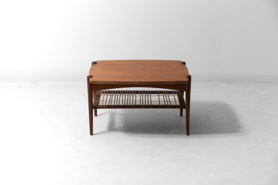 Table basse vintage en teck avec cannage, années 1960 – Louis van Teeffelen, Tables basses, Bois (photo 2 of 15)