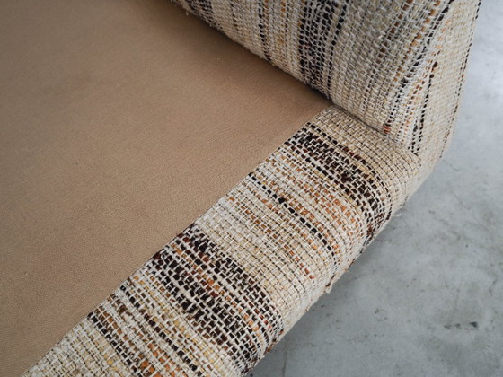Image 1 of Driezitsbank, Italiaans design, jaren 60, gefabriceerd door Saporiti