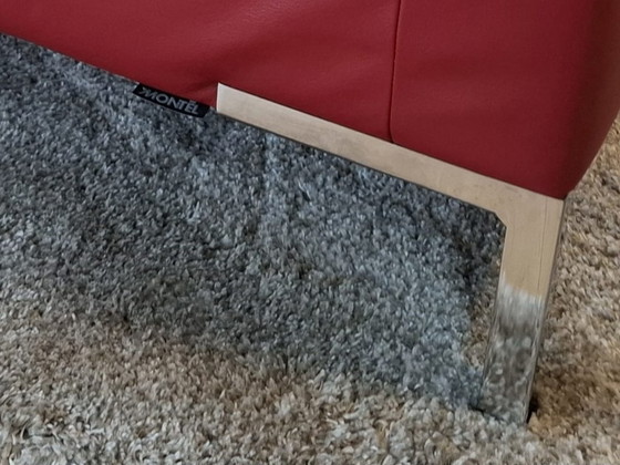 Image 1 of Montel rotes Ledersofa, 2 1/2 Sitze