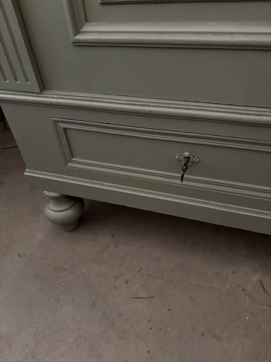 Image 1 of Armadio vintage in broccato