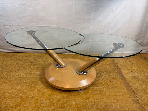 Image 1 of Table basse pivotante Vintage Tokyo Twist – Plateau en verre extensible – Design moderne du milieu du siècle. Affirmez votre sty