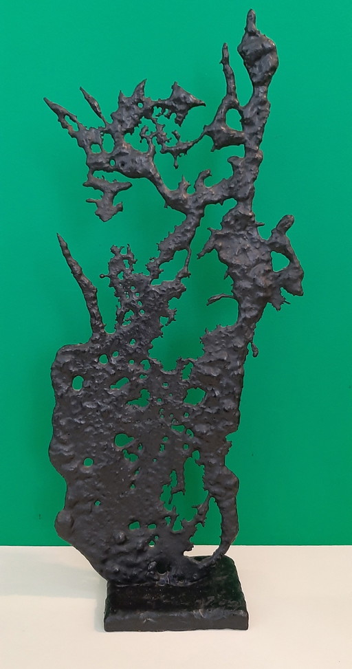 Art brutaliste, métal. Années 1970