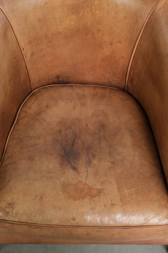 Fauteuil club robuste en cuir de mouton couleur cognac clair, avec clous décoratifs – Wood, Klassiek (photo 6 of 12)