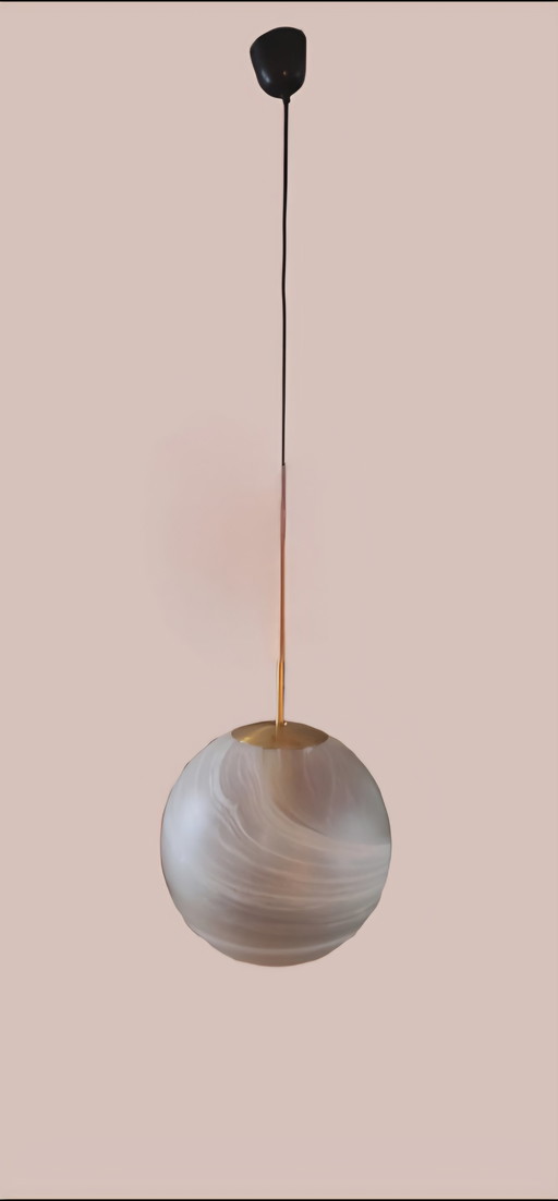 Ensemble de trois lampes suspendues XL en forme de globe de Peill & Putzler,