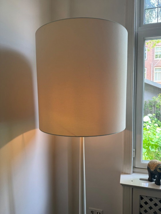 Image 1 of Lámpara de pie Bond