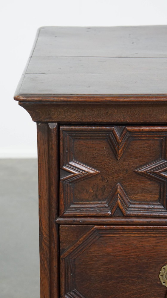 Image 1 of Antigua cómoda inglesa del siglo XVIII