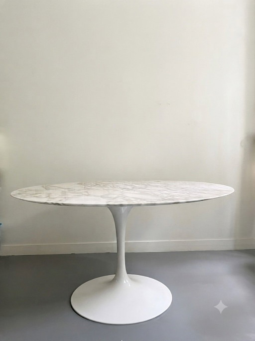 Knoll - Eero Saarinen - Table - tulip - Arabescato - Ø137 cm