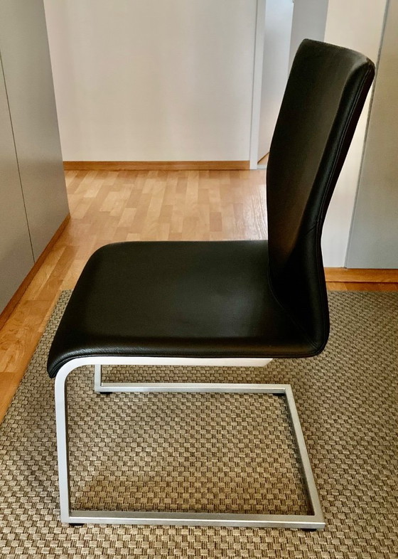 Image 1 of 6 chaises en cuir Vinci von Willisau