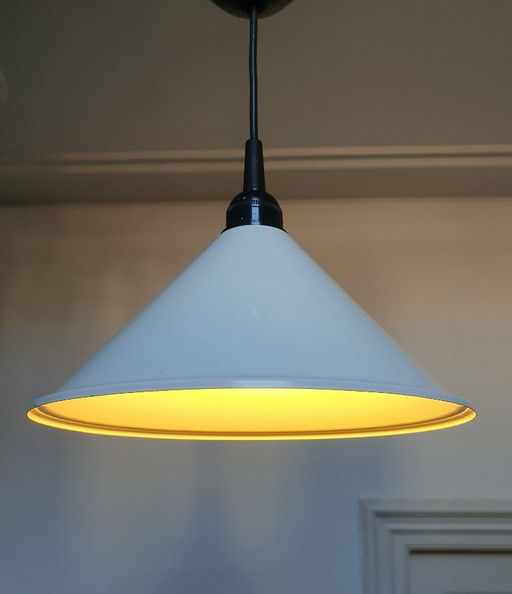 Vintage Hema kegelvormige hanglamp van wit metaal jaren 80