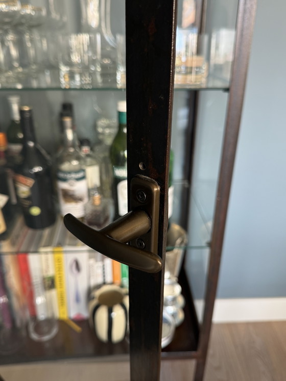 Image 1 of Vitrinakast Neef Louis Design