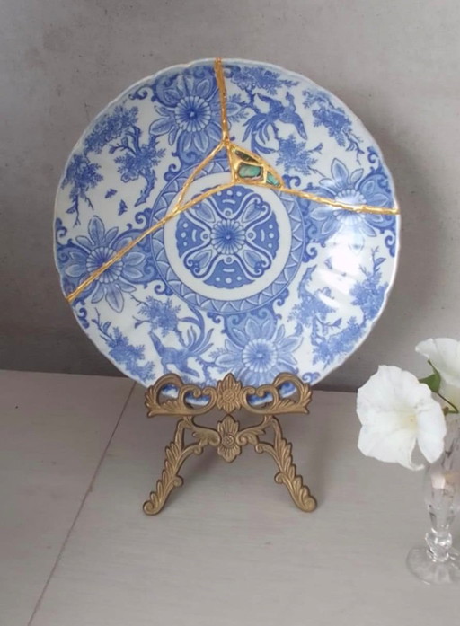 Kintsugi antique Japanese plate