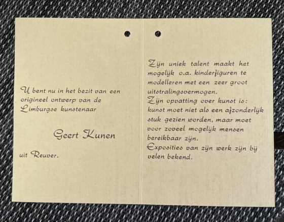 Einzigartige XL-Skulptur „Comfort“ – Geert & Roel Kunen (62cm) inkl. Holzsockel – Bildhauerei, Bronze, Wood (photo 6 of 9)