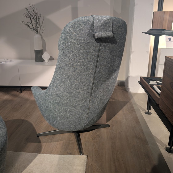 Image 1 of B&B Italia Harbor Laidback relax armchair with ottoman