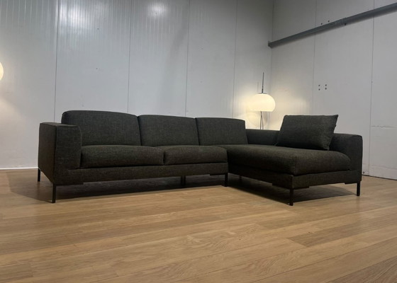 Nouveau modèle en stock : canapé d'angle Aikon en tissu Amaro – Design on Stock, Canapés d'angle, Other (photo 3 of 10)