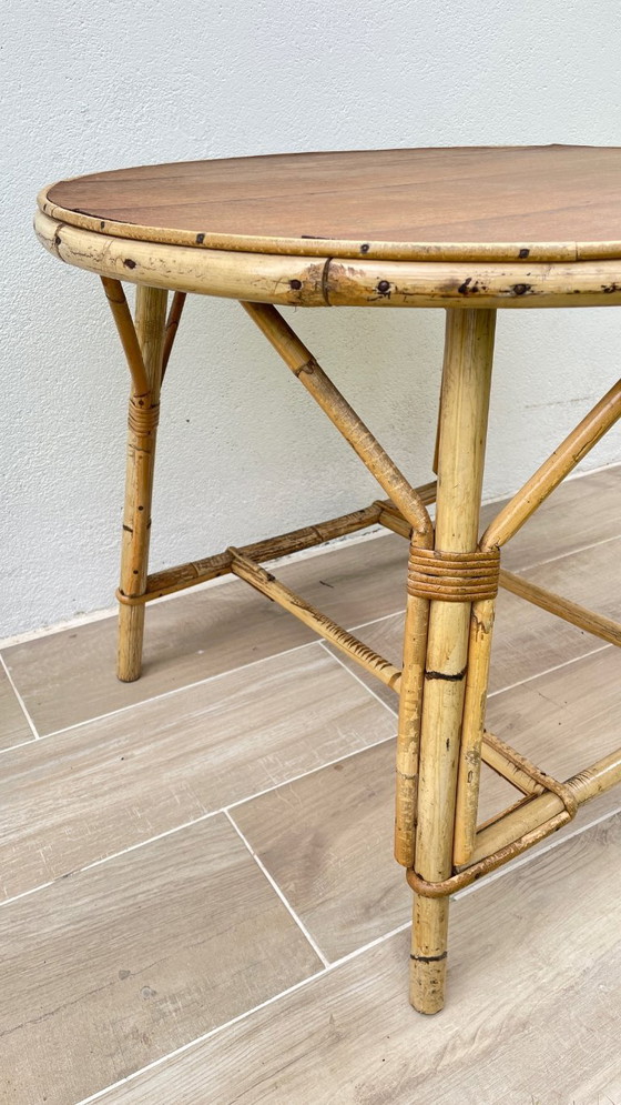Image 1 of TABLE Basse RONDE Rotin et Chêne VINTAGE