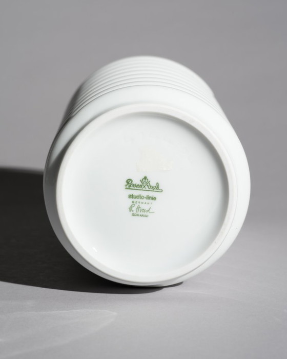 Image 1 of Duo de vases d'artiste en porcelaine blanche et noire « Rigoletto » de Rosenthal Spiral, par Ron Arad