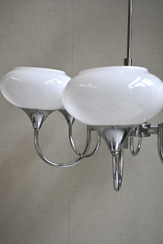 Image 1 of Grande lampadario vintage, era spaziale