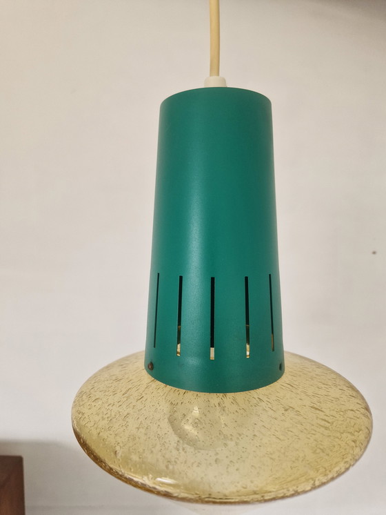 Image 1 of Deux lampes pendantes vintage de l'ère atomique