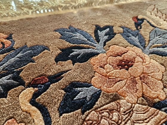 Handgeknoopt zijden vloerkleed met kraanvogelmotief, China, jaren 50 – Vloerkleden en tapijten, Silk (photo 17 of 18)
