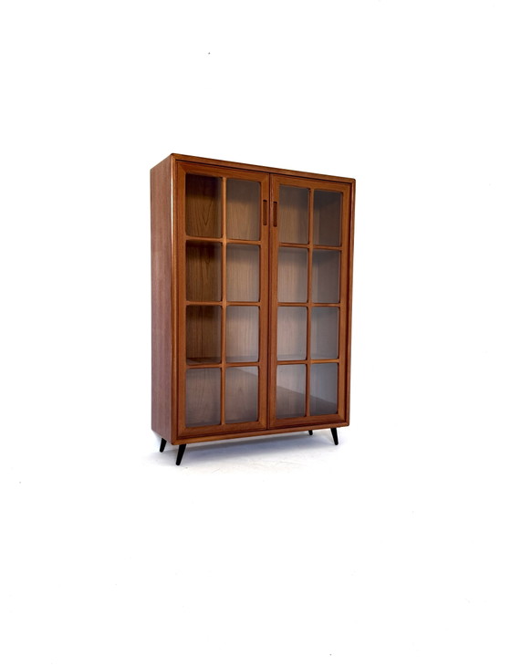 Image 1 of Vintage Deense teakhouten vitrinekast, Dyrlund ‘80