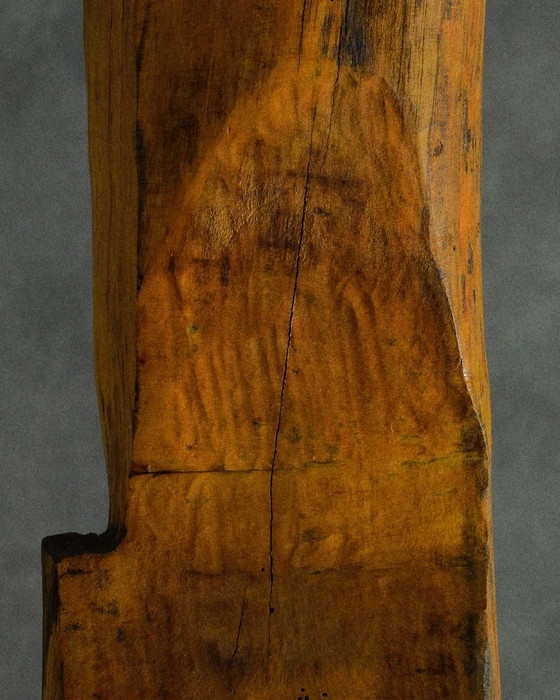 Image 1 of Levensgroot mensachtig beeldhouwwerk van hout