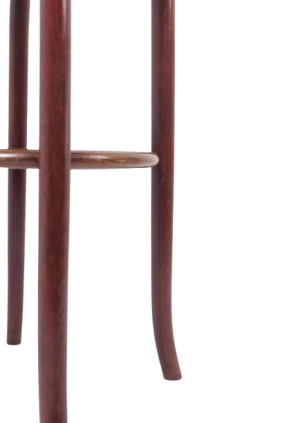 Thonet. Pair of two-tiered pedestal tables in stained beech. 1900s. – Side tables, Other (photo 6 of 18)