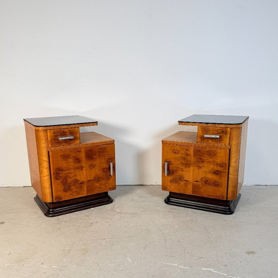 Set of 2 Walnut Burl Nightstands, Jindřich Halabala, Glass, Wood, Brown (photo 2 of 14)