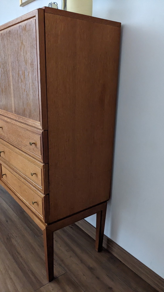 Image 1 of Credenza alta in stile vintage scandinavo