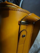 Sacoche pour ordinateur portable en cuir Pratesi Italy avec cadenas