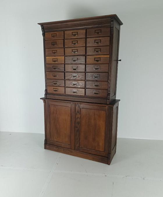 Image 1 of Antiker Notarschrank / Aktenschrank