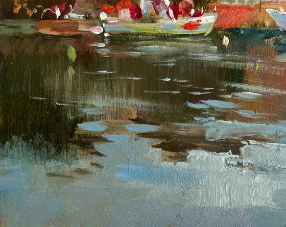 Image 1 of Origineel olieverfschilderij: Avondstadslandschap, zonsondergang met gloed over de daken.